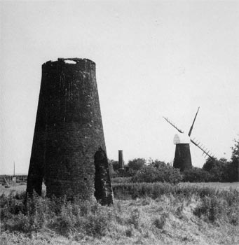 Polkey's Mill with North Mill in foreground in June 1989 