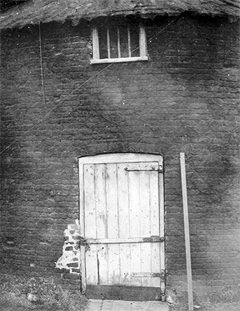 Roundhouse door - c.1925