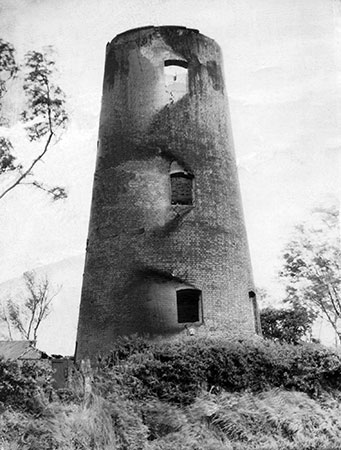 1935