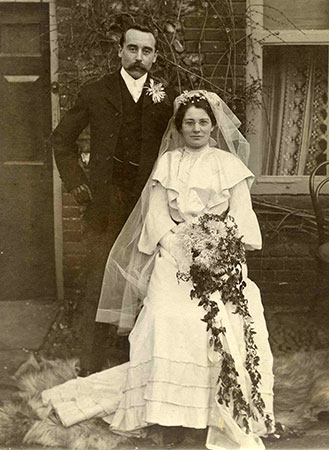 Edward & Edith Cracknell c.1904